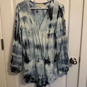 Cloth & Stone Blue V-Neck Long Sleeve Romper